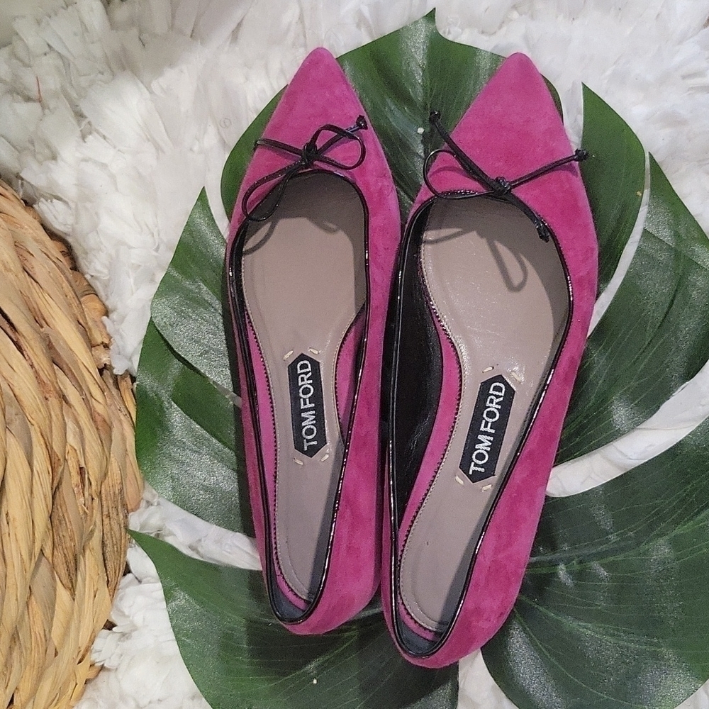 Tom Ford Pink Suede Pointed Ballet Flats with Black Trim